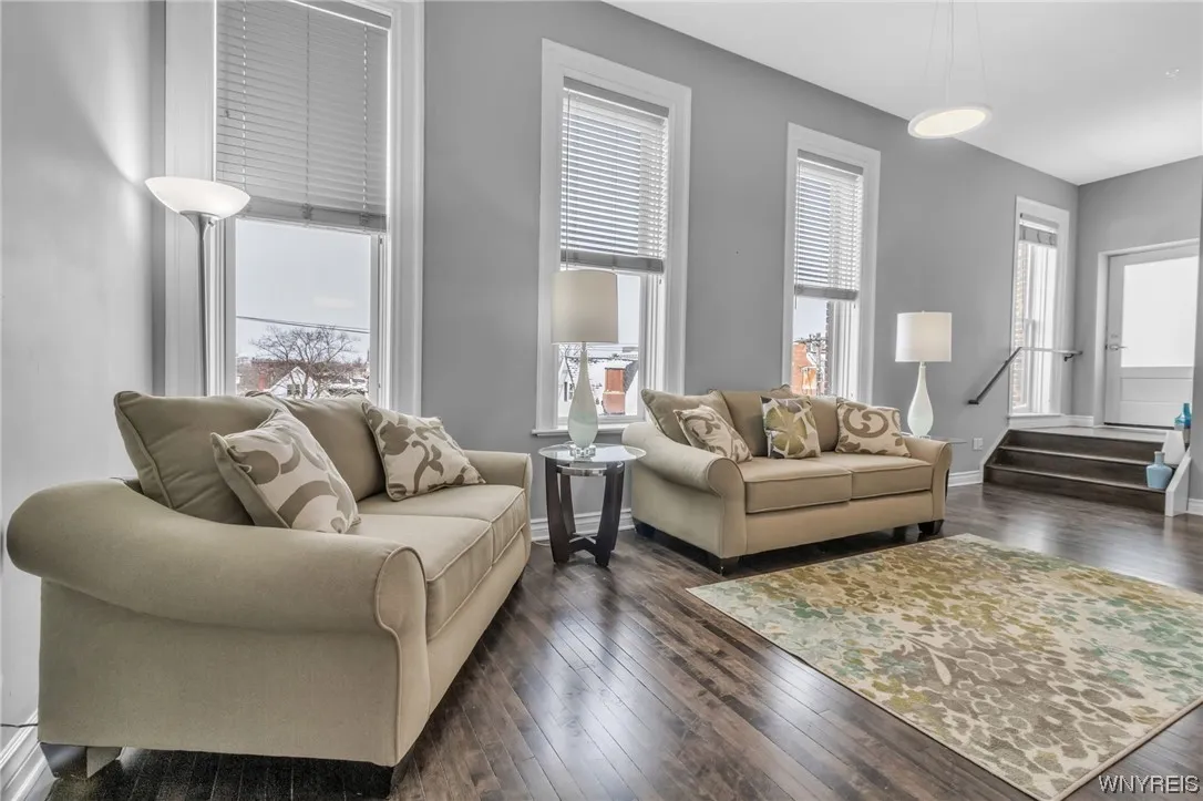916 Main Street, Buffalo, New York 14202, Buffalo, New York 14202, 1 Bedroom Bedrooms, 5 Rooms Rooms,1 BathroomBathrooms,Residential Lease,Closed,916 Main Street, Buffalo, New York 14202,0,B1519893
