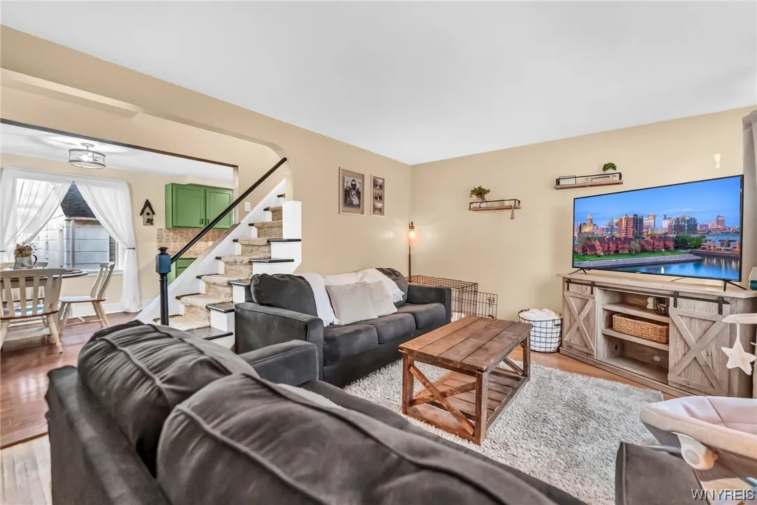 29 Calvin Court North, Tonawanda-town, New York 14, Tonawanda, New York 14150, 3 Bedrooms Bedrooms, 5 Rooms Rooms,1 BathroomBathrooms,Residential,Closed,29 Calvin Court North, Tonawanda-town, New York 14,0,B1520045