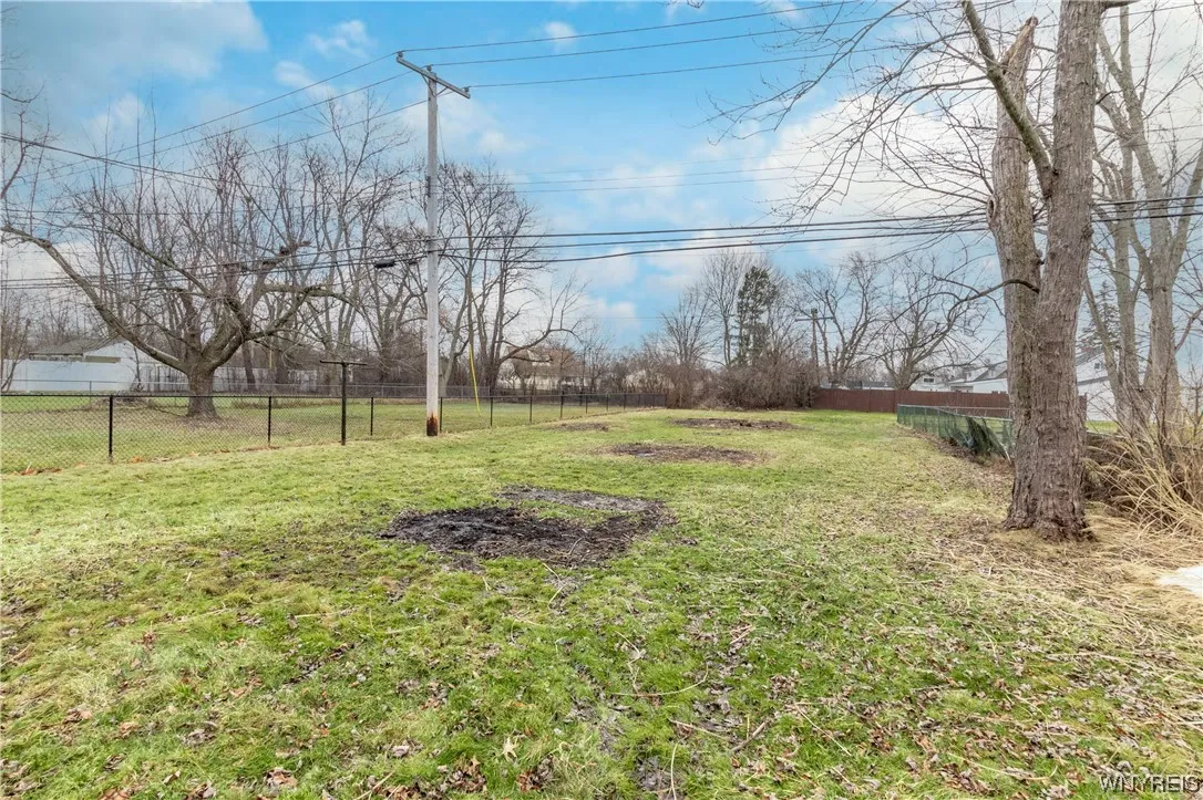 1630 Love Road, Grand Island, New York 14072, Grand Island, New York 14072, 3 Bedrooms Bedrooms, 5 Rooms Rooms,2 BathroomsBathrooms,Residential,Closed,1630 Love Road, Grand Island, New York 14072,0,B1519846