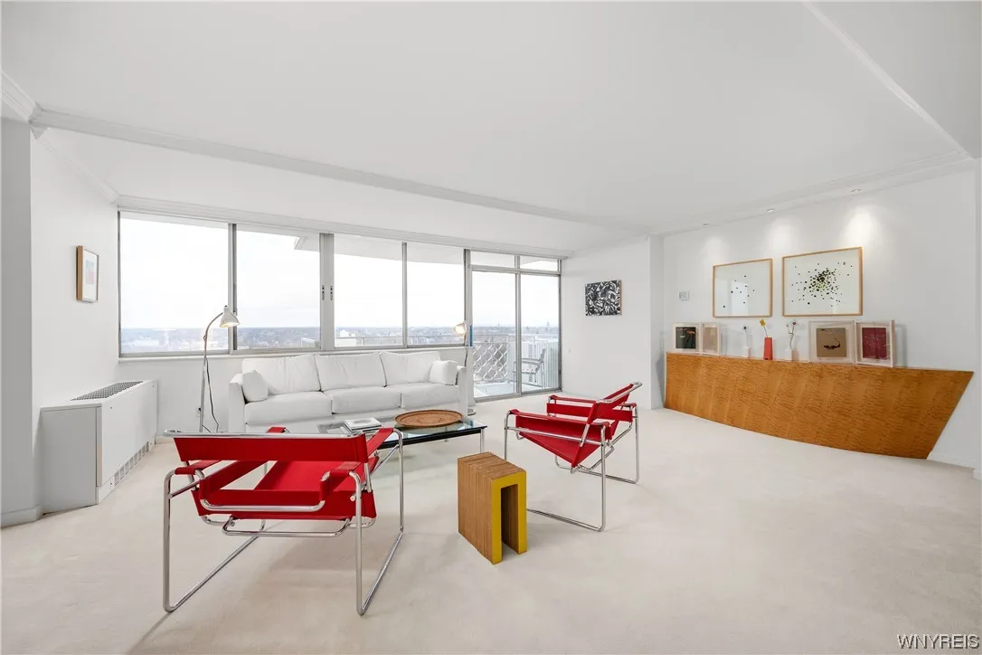 1088 Delaware Avenue 10a, Buffalo, New York 14209, Buffalo, New York 14209, 2 Bedrooms Bedrooms, 7 Rooms Rooms,2 BathroomsBathrooms,Residential,Closed,1088 Delaware Avenue 10a, Buffalo, New York 14209,0,B1519542