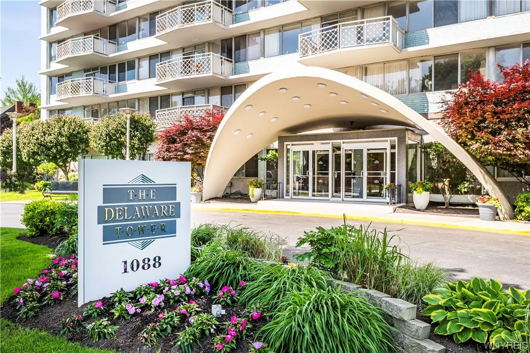1088 Delaware Avenue 10a, Buffalo, New York 14209, Buffalo, New York 14209, 2 Bedrooms Bedrooms, 7 Rooms Rooms,2 BathroomsBathrooms,Residential,Closed,1088 Delaware Avenue 10a, Buffalo, New York 14209,0,B1519542