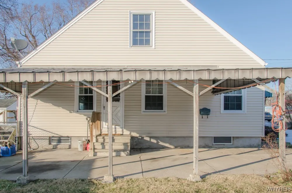 211 Orchard Park Road, West Seneca, New York 14224, West Seneca, New York 14224, 2 Bedrooms Bedrooms, 6 Rooms Rooms,1 BathroomBathrooms,Residential,Closed,211 Orchard Park Road, West Seneca, New York 14224,0,B1520476