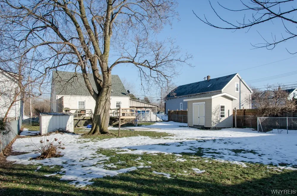 211 Orchard Park Road, West Seneca, New York 14224, West Seneca, New York 14224, 2 Bedrooms Bedrooms, 6 Rooms Rooms,1 BathroomBathrooms,Residential,Closed,211 Orchard Park Road, West Seneca, New York 14224,0,B1520476