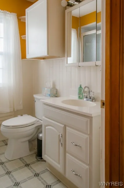211 Orchard Park Road, West Seneca, New York 14224, West Seneca, New York 14224, 2 Bedrooms Bedrooms, 6 Rooms Rooms,1 BathroomBathrooms,Residential,Closed,211 Orchard Park Road, West Seneca, New York 14224,0,B1520476