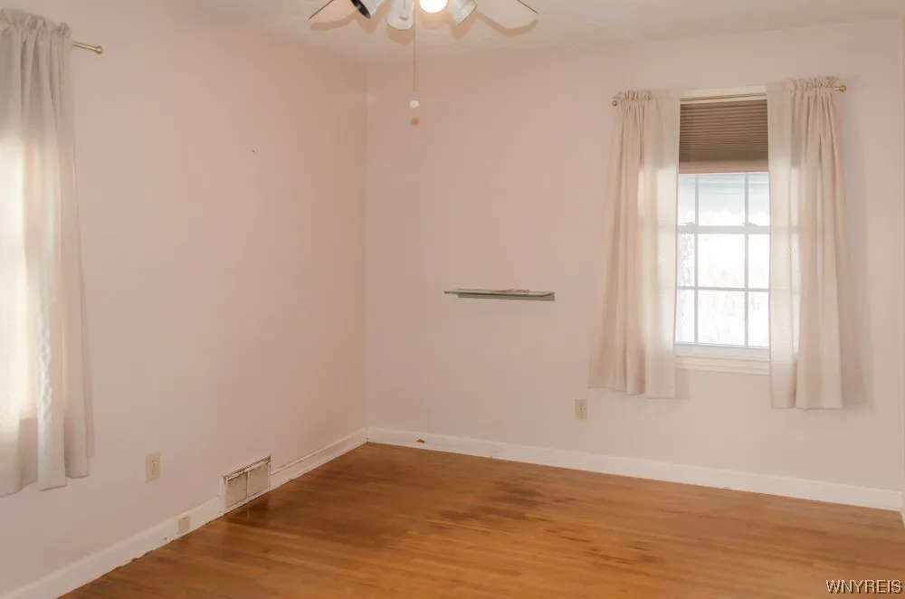 211 Orchard Park Road, West Seneca, New York 14224, West Seneca, New York 14224, 2 Bedrooms Bedrooms, 6 Rooms Rooms,1 BathroomBathrooms,Residential,Closed,211 Orchard Park Road, West Seneca, New York 14224,0,B1520476