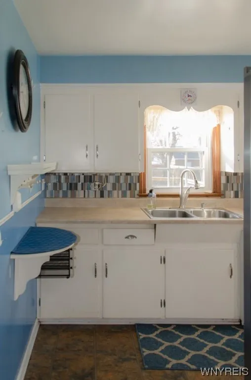 211 Orchard Park Road, West Seneca, New York 14224, West Seneca, New York 14224, 2 Bedrooms Bedrooms, 6 Rooms Rooms,1 BathroomBathrooms,Residential,Closed,211 Orchard Park Road, West Seneca, New York 14224,0,B1520476