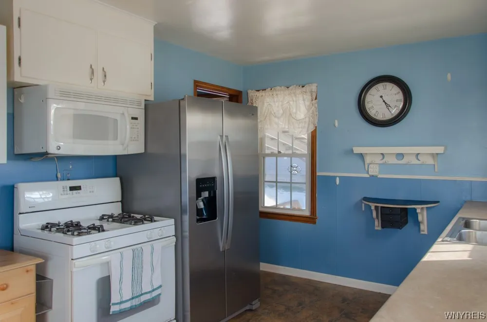 211 Orchard Park Road, West Seneca, New York 14224, West Seneca, New York 14224, 2 Bedrooms Bedrooms, 6 Rooms Rooms,1 BathroomBathrooms,Residential,Closed,211 Orchard Park Road, West Seneca, New York 14224,0,B1520476
