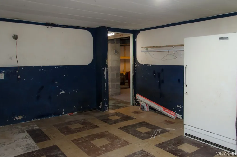 211 Orchard Park Road, West Seneca, New York 14224, West Seneca, New York 14224, 2 Bedrooms Bedrooms, 6 Rooms Rooms,1 BathroomBathrooms,Residential,Closed,211 Orchard Park Road, West Seneca, New York 14224,0,B1520476