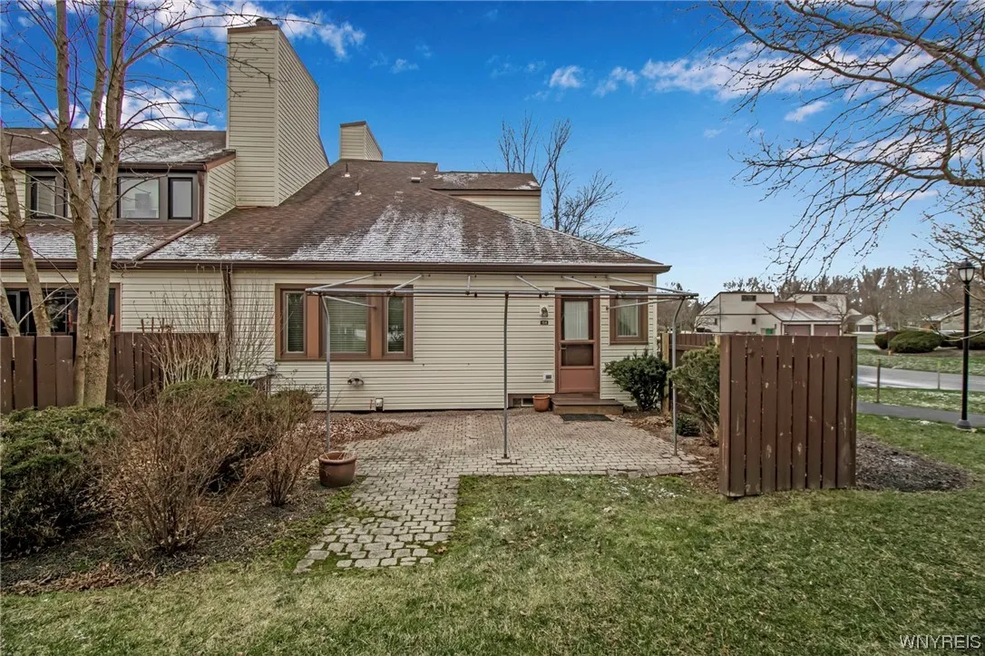 158 Old Meadow Drive, Amherst, New York 14051, Amherst, New York 14051, 3 Bedrooms Bedrooms, 7 Rooms Rooms,2 BathroomsBathrooms,Residential,Closed,158 Old Meadow Drive, Amherst, New York 14051,0,B1520618