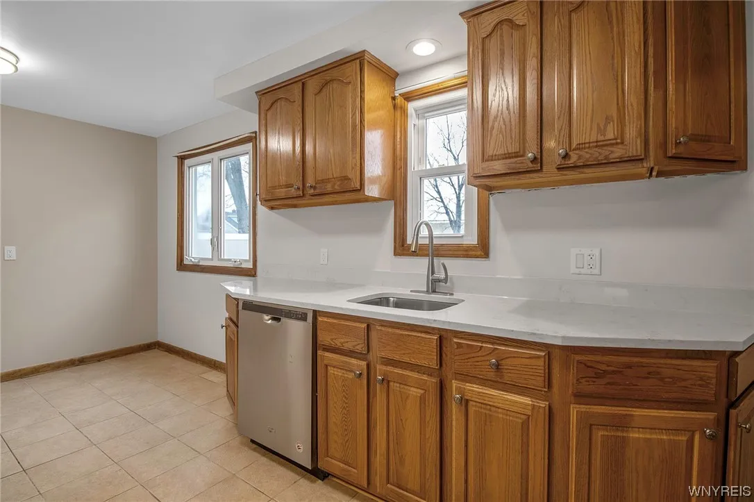144 Two Mile Creek Road, Tonawanda-town, New York, Tonawanda, New York 14150, 3 Bedrooms Bedrooms, 6 Rooms Rooms,1 BathroomBathrooms,Residential,Closed,144 Two Mile Creek Road, Tonawanda-town, New York ,0,B1520729