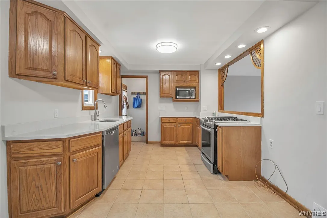 144 Two Mile Creek Road, Tonawanda-town, New York, Tonawanda, New York 14150, 3 Bedrooms Bedrooms, 6 Rooms Rooms,1 BathroomBathrooms,Residential,Closed,144 Two Mile Creek Road, Tonawanda-town, New York ,0,B1520729
