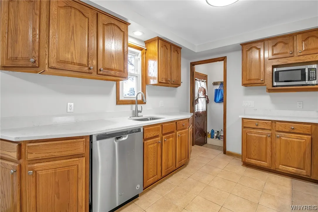 144 Two Mile Creek Road, Tonawanda-town, New York, Tonawanda, New York 14150, 3 Bedrooms Bedrooms, 6 Rooms Rooms,1 BathroomBathrooms,Residential,Closed,144 Two Mile Creek Road, Tonawanda-town, New York ,0,B1520729