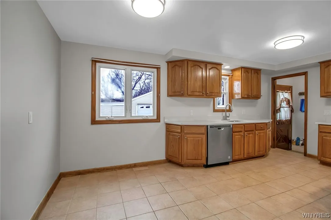 144 Two Mile Creek Road, Tonawanda-town, New York, Tonawanda, New York 14150, 3 Bedrooms Bedrooms, 6 Rooms Rooms,1 BathroomBathrooms,Residential,Closed,144 Two Mile Creek Road, Tonawanda-town, New York ,0,B1520729