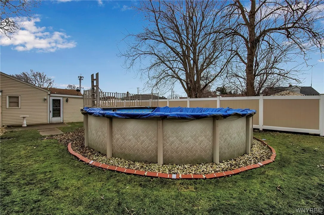 144 Two Mile Creek Road, Tonawanda-town, New York, Tonawanda, New York 14150, 3 Bedrooms Bedrooms, 6 Rooms Rooms,1 BathroomBathrooms,Residential,Closed,144 Two Mile Creek Road, Tonawanda-town, New York ,0,B1520729