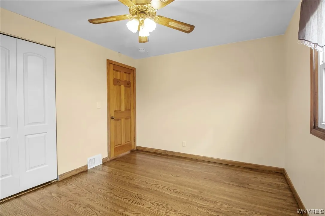 144 Two Mile Creek Road, Tonawanda-town, New York, Tonawanda, New York 14150, 3 Bedrooms Bedrooms, 6 Rooms Rooms,1 BathroomBathrooms,Residential,Closed,144 Two Mile Creek Road, Tonawanda-town, New York ,0,B1520729