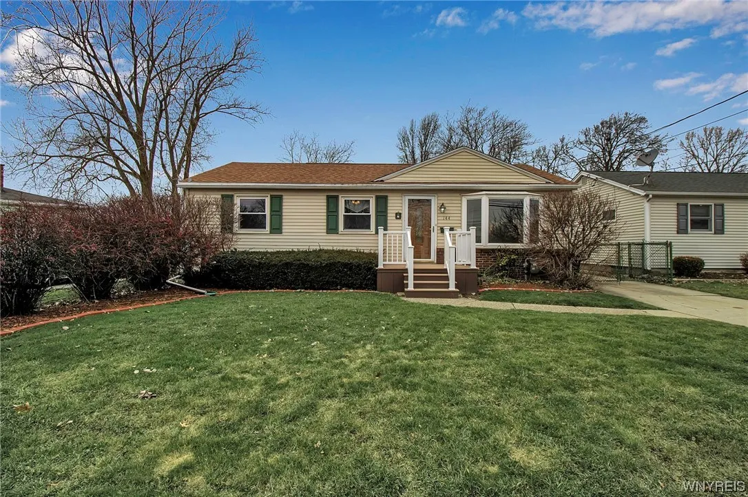 144 Two Mile Creek Road, Tonawanda-town, New York, Tonawanda, New York 14150, 3 Bedrooms Bedrooms, 6 Rooms Rooms,1 BathroomBathrooms,Residential,Closed,144 Two Mile Creek Road, Tonawanda-town, New York ,0,B1520729