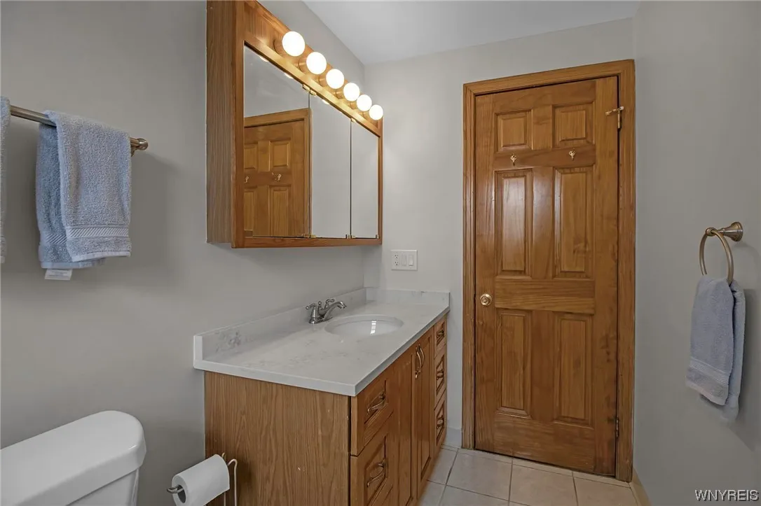 144 Two Mile Creek Road, Tonawanda-town, New York, Tonawanda, New York 14150, 3 Bedrooms Bedrooms, 6 Rooms Rooms,1 BathroomBathrooms,Residential,Closed,144 Two Mile Creek Road, Tonawanda-town, New York ,0,B1520729