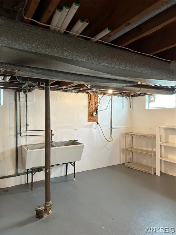 28 Springfield Avenue, Tonawanda-town, New York 14, Tonawanda, New York 14150, 3 Bedrooms Bedrooms, 5 Rooms Rooms,2 BathroomsBathrooms,Residential,Closed,28 Springfield Avenue, Tonawanda-town, New York 14,0,B1521018