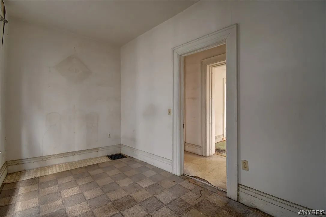 460 Rhode Island Street, Buffalo, New York 14213, Buffalo, New York 14213, 4 Bedrooms Bedrooms, ,2 BathroomsBathrooms,Residential,Closed,460 Rhode Island Street, Buffalo, New York 14213,0,B1521558