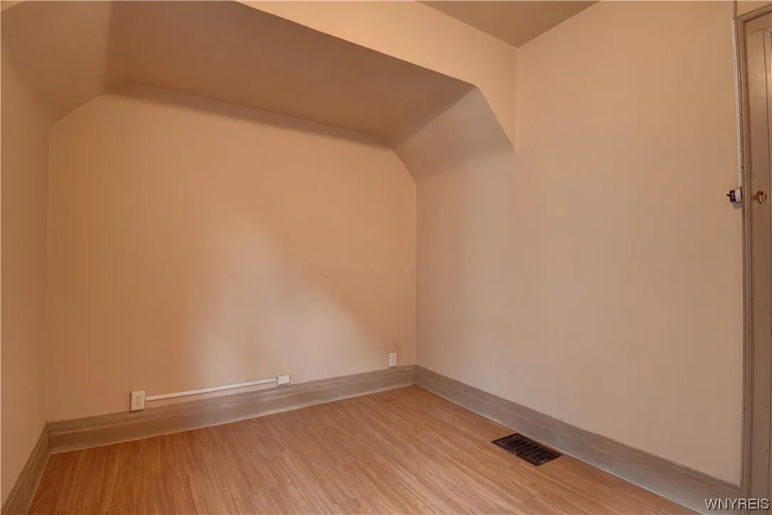 460 Rhode Island Street, Buffalo, New York 14213, Buffalo, New York 14213, 4 Bedrooms Bedrooms, ,2 BathroomsBathrooms,Residential,Closed,460 Rhode Island Street, Buffalo, New York 14213,0,B1521558