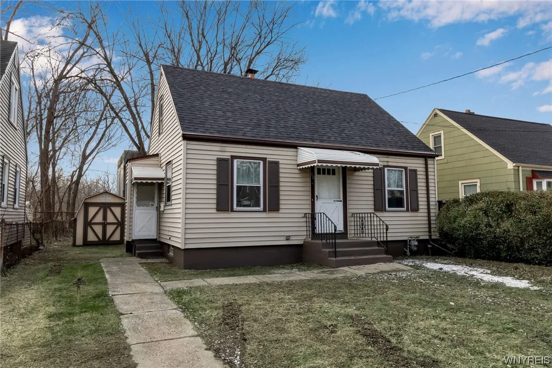 55 Ladner Avenue, Buffalo, New York 14220, Buffalo, New York 14220, 3 Bedrooms Bedrooms, 7 Rooms Rooms,1 BathroomBathrooms,Residential,Closed,55 Ladner Avenue, Buffalo, New York 14220,0,B1521830