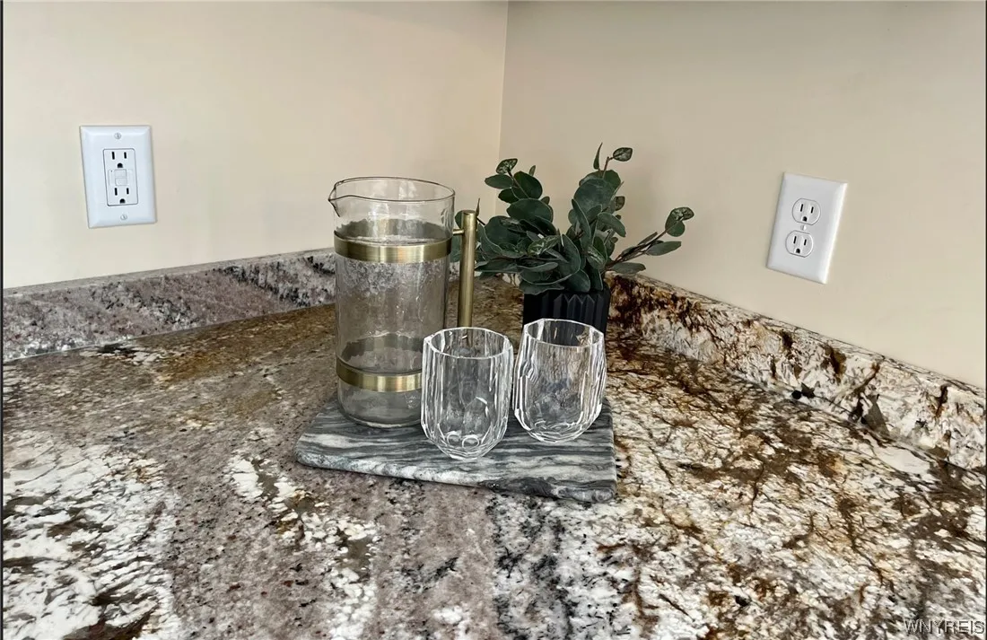 3900 Big Tree Road, Hamburg, New York 14075, Hamburg, New York 14075, 3 Bedrooms Bedrooms, 5 Rooms Rooms,2 BathroomsBathrooms,Residential,Closed,3900 Big Tree Road, Hamburg, New York 14075,0,B1522137