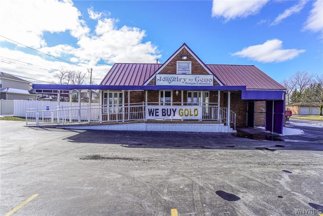 4734 Transit Road, Cheektowaga, New York 14043, Cheektowaga, New York 14043, ,Commercial Sale,For Sale,4734 Transit Road, Cheektowaga, New York 14043,B1522062