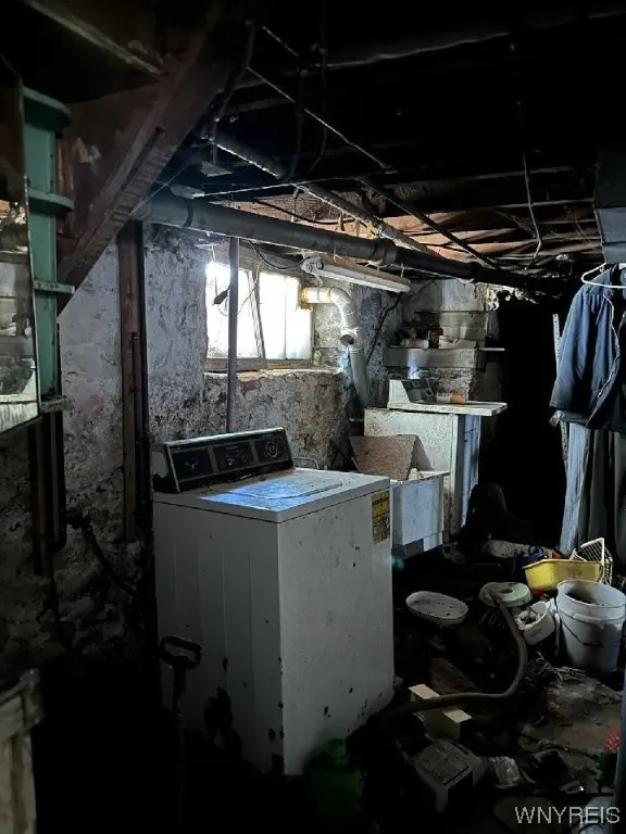 20 Heward Avenue, Buffalo, New York 14207, Buffalo, New York 14207, 3 Bedrooms Bedrooms, 8 Rooms Rooms,2 BathroomsBathrooms,Residential,Closed,20 Heward Avenue, Buffalo, New York 14207,0,B1523225