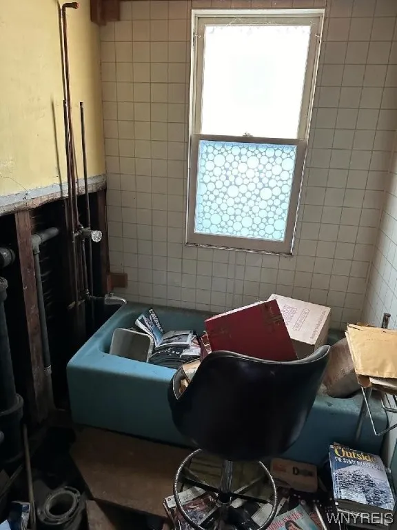 20 Heward Avenue, Buffalo, New York 14207, Buffalo, New York 14207, 3 Bedrooms Bedrooms, 8 Rooms Rooms,2 BathroomsBathrooms,Residential,Closed,20 Heward Avenue, Buffalo, New York 14207,0,B1523225