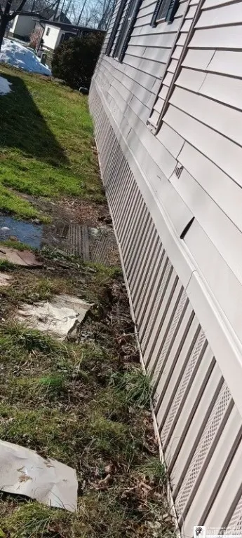 48 South Whispering Lane, Hamburg, New York 14075, Hamburg, New York 14075, 3 Bedrooms Bedrooms, 6 Rooms Rooms,2 BathroomsBathrooms,Residential,For Sale,48 South Whispering Lane, Hamburg, New York 14075,0,R1523931