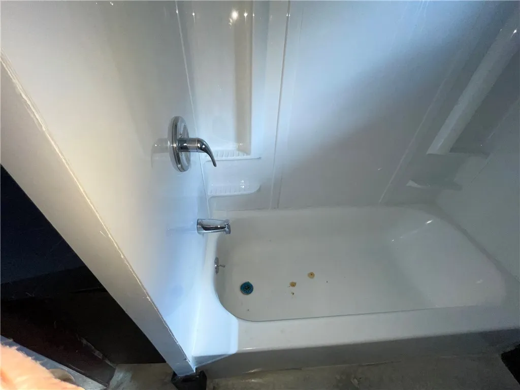 4758 South Park Avenue, Hamburg, New York 14075, Hamburg, New York 14075, 4 Bedrooms Bedrooms, 7 Rooms Rooms,1 BathroomBathrooms,Residential,Closed,4758 South Park Avenue, Hamburg, New York 14075,0,R1523674