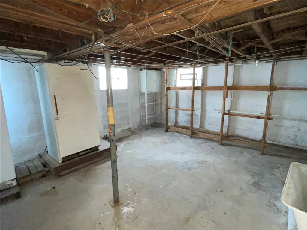4758 South Park Avenue, Hamburg, New York 14075, Hamburg, New York 14075, 4 Bedrooms Bedrooms, 7 Rooms Rooms,1 BathroomBathrooms,Residential,Closed,4758 South Park Avenue, Hamburg, New York 14075,0,R1523674