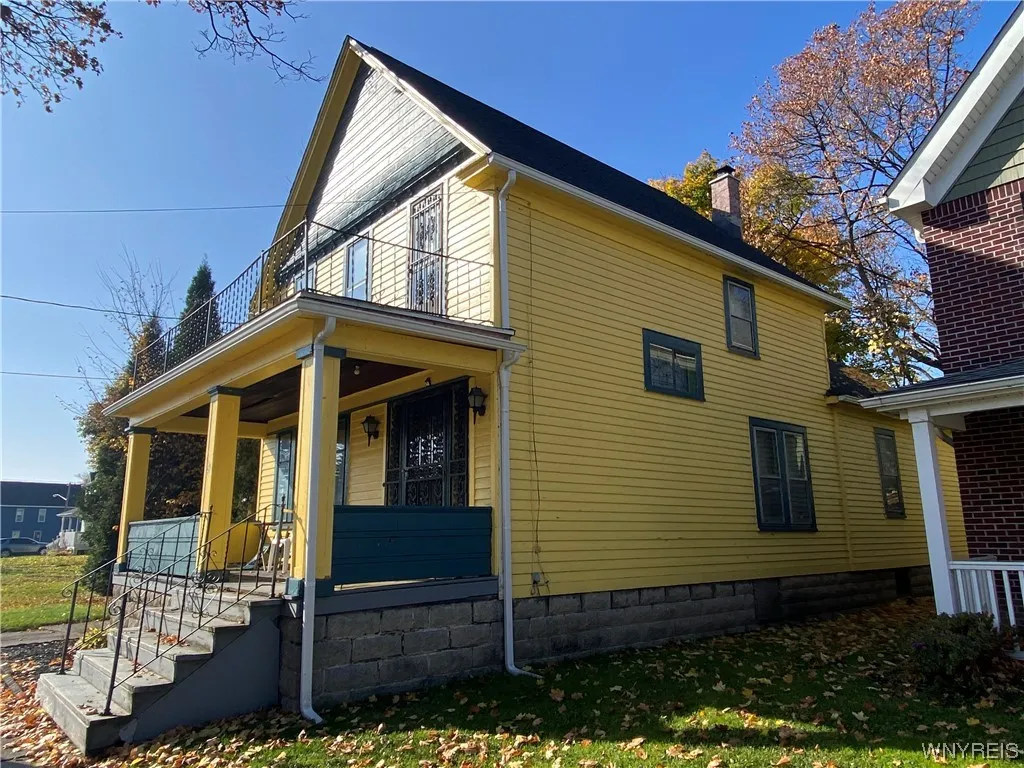 58 Grape Street, Buffalo, New York 14204, Buffalo, New York 14204, 3 Bedrooms Bedrooms, 6 Rooms Rooms,1 BathroomBathrooms,Residential,Closed,58 Grape Street, Buffalo, New York 14204,0,B1524734