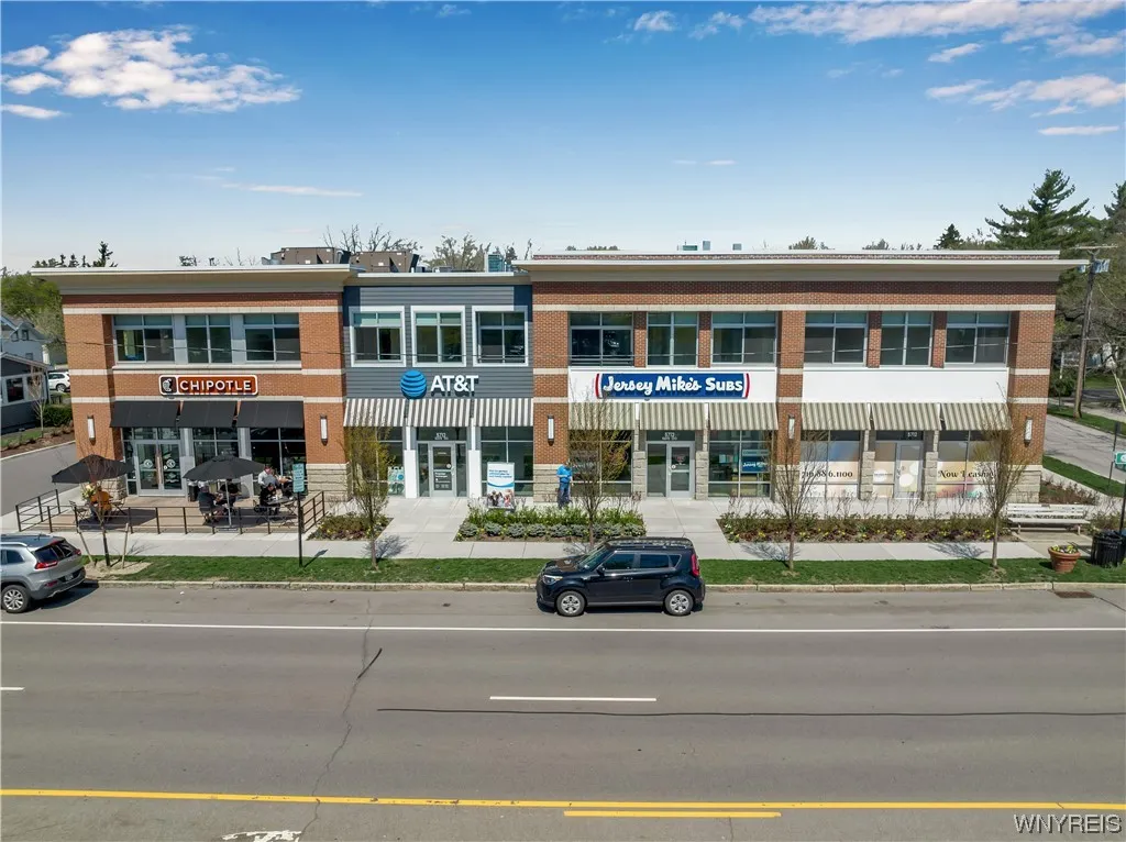5712 Main Street 230, Amherst, New York 14221, Amherst, New York 14221, 2 Bedrooms Bedrooms, 4 Rooms Rooms,2 BathroomsBathrooms,Residential Lease,Closed,5712 Main Street 230, Amherst, New York 14221,0,B1525392