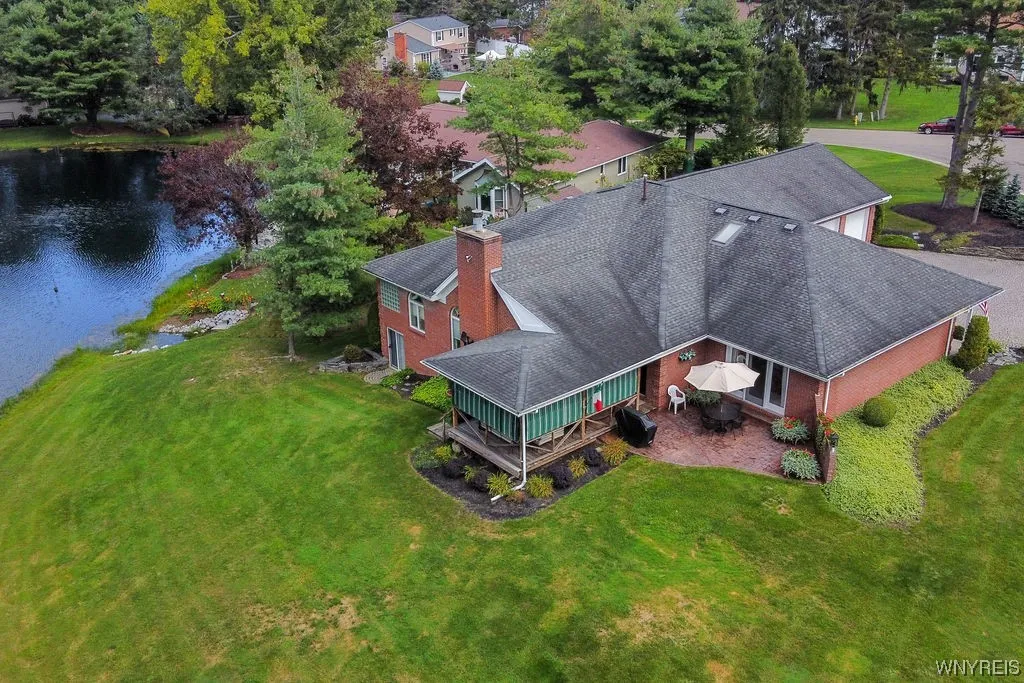 60 Willowbrook Drive, Orchard Park, New York 14127, Orchard Park, New York 14127, 3 Bedrooms Bedrooms, 8 Rooms Rooms,3 BathroomsBathrooms,Residential,Closed,60 Willowbrook Drive, Orchard Park, New York 14127,0,B1525050