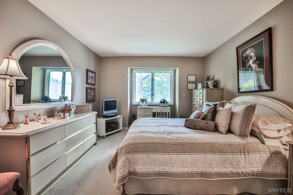 60 Willowbrook Drive, Orchard Park, New York 14127, Orchard Park, New York 14127, 3 Bedrooms Bedrooms, 8 Rooms Rooms,3 BathroomsBathrooms,Residential,Closed,60 Willowbrook Drive, Orchard Park, New York 14127,0,B1525050
