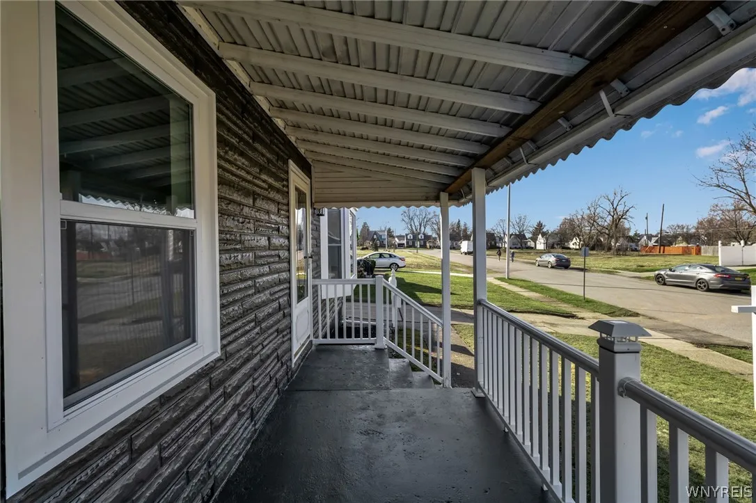 35 Daniel Avenue, Cheektowaga, New York 14225, Cheektowaga, New York 14225, 3 Bedrooms Bedrooms, 5 Rooms Rooms,2 BathroomsBathrooms,Residential,Closed,35 Daniel Avenue, Cheektowaga, New York 14225,0,B1524948