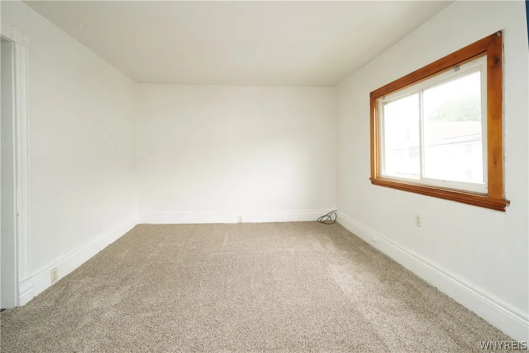 4TH UNIT  BUYER BEDROOM