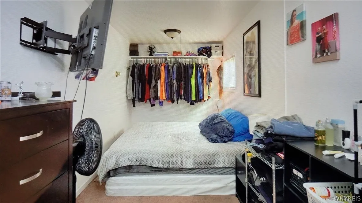 1 of the bedrooms in 1st lower,