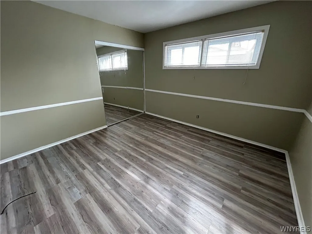 24 Glenhurst Road, Tonawanda-town, New York 14150, Tonawanda, New York 14150, 3 Bedrooms Bedrooms, 8 Rooms Rooms,1 BathroomBathrooms,Residential Lease,Closed,24 Glenhurst Road, Tonawanda-town, New York 14150,0,B1526952