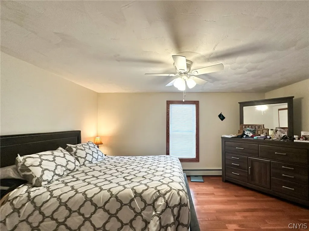 25 Greenman Avenue, Whitestown, New York 13417, Whitestown, New York 13417, 6 Bedrooms Bedrooms, ,2 BathroomsBathrooms,Residential,Closed,25 Greenman Avenue, Whitestown, New York 13417,0,S1528183