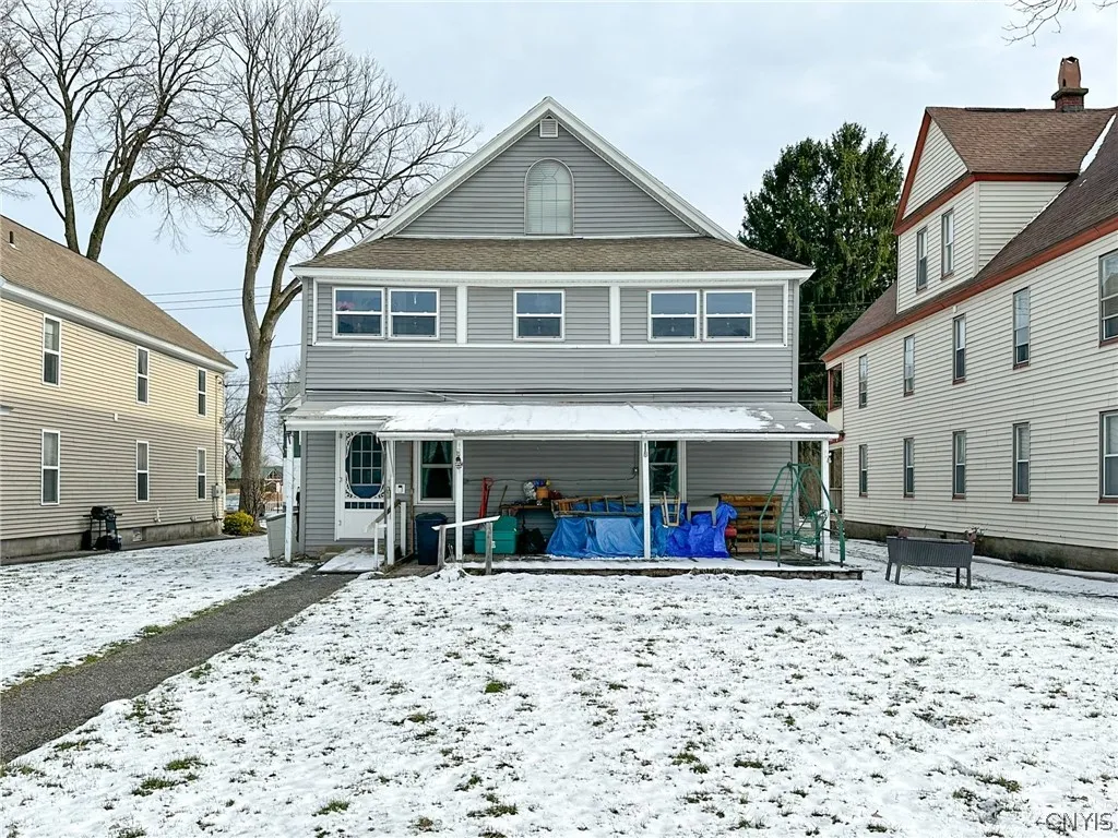 25 Greenman Avenue, Whitestown, New York 13417, Whitestown, New York 13417, 6 Bedrooms Bedrooms, ,2 BathroomsBathrooms,Residential,Closed,25 Greenman Avenue, Whitestown, New York 13417,0,S1528183
