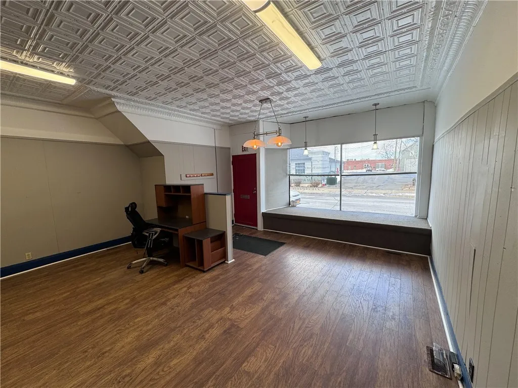 3113 Delaware Avenue, Tonawanda-town, New York 142, Tonawanda, New York 14217, ,Commercial Lease,Closed,3113 Delaware Avenue, Tonawanda-town, New York 142,0,R1526552