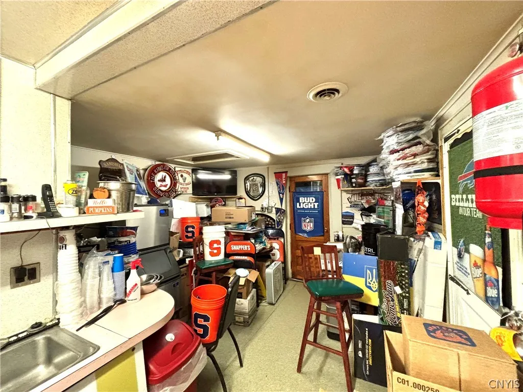 107 North Division Street, Auburn, New York 13021, Auburn, New York 13021, ,Commercial Sale,For Sale,107 North Division Street, Auburn, New York 13021,S1530012