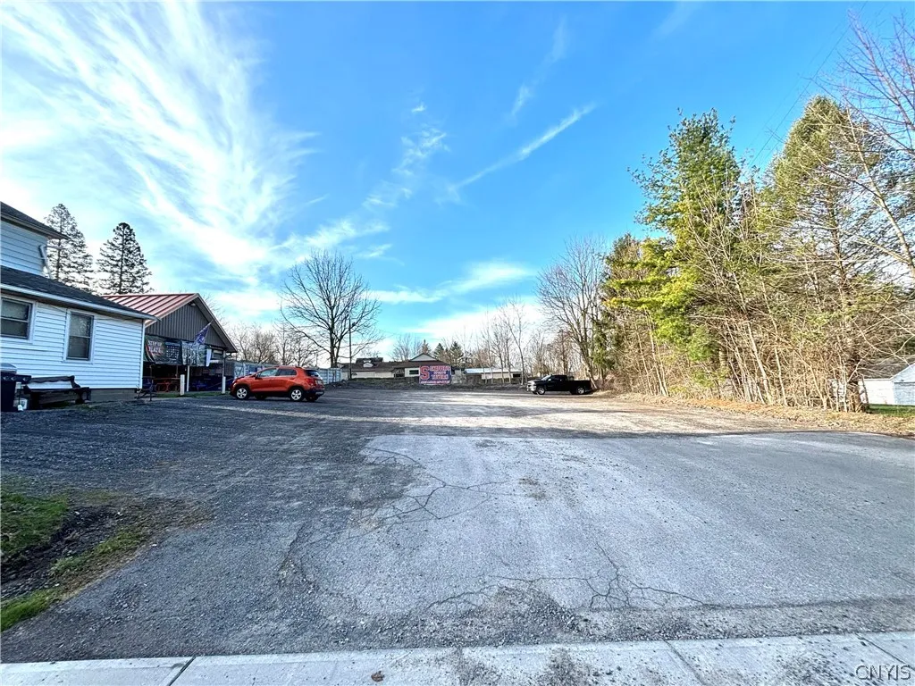 107 North Division Street, Auburn, New York 13021, Auburn, New York 13021, ,Commercial Sale,For Sale,107 North Division Street, Auburn, New York 13021,S1530012