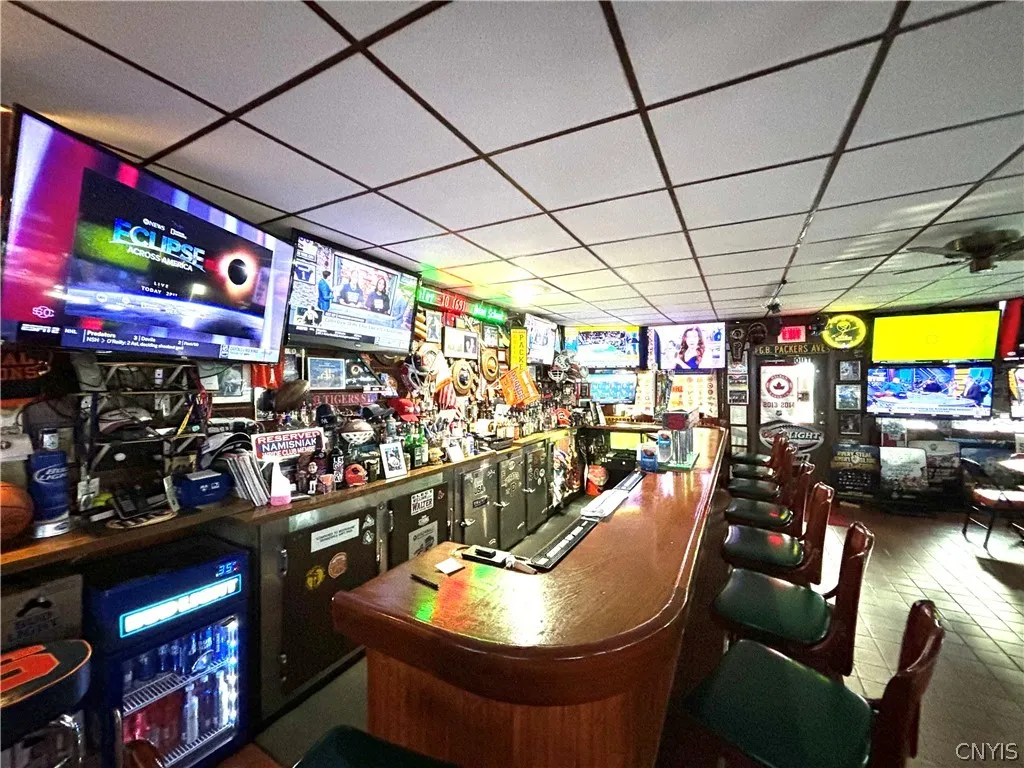 107 North Division Street, Auburn, New York 13021, Auburn, New York 13021, ,Commercial Sale,For Sale,107 North Division Street, Auburn, New York 13021,S1530012