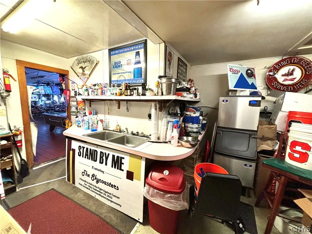 107 North Division Street, Auburn, New York 13021, Auburn, New York 13021, ,Commercial Sale,For Sale,107 North Division Street, Auburn, New York 13021,S1530012