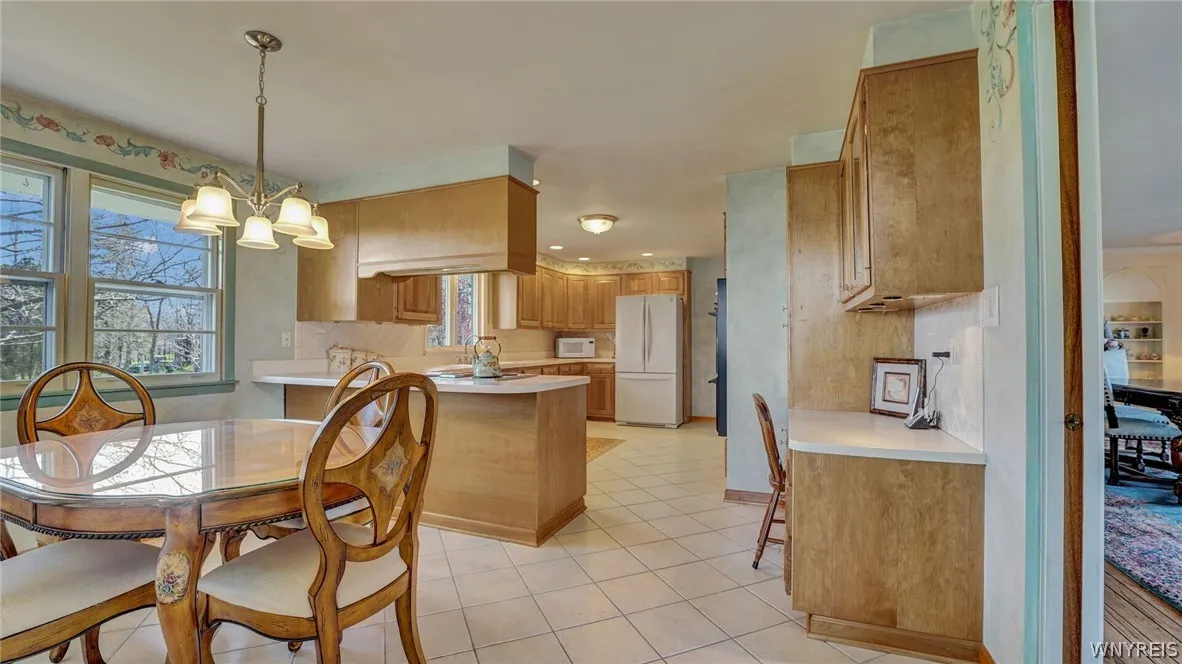 5890 Old Lake Shore Road, Hamburg, New York 14085, Hamburg, New York 14085, 3 Bedrooms Bedrooms, 7 Rooms Rooms,2 BathroomsBathrooms,Residential,Closed,5890 Old Lake Shore Road, Hamburg, New York 14085,0,B1531773