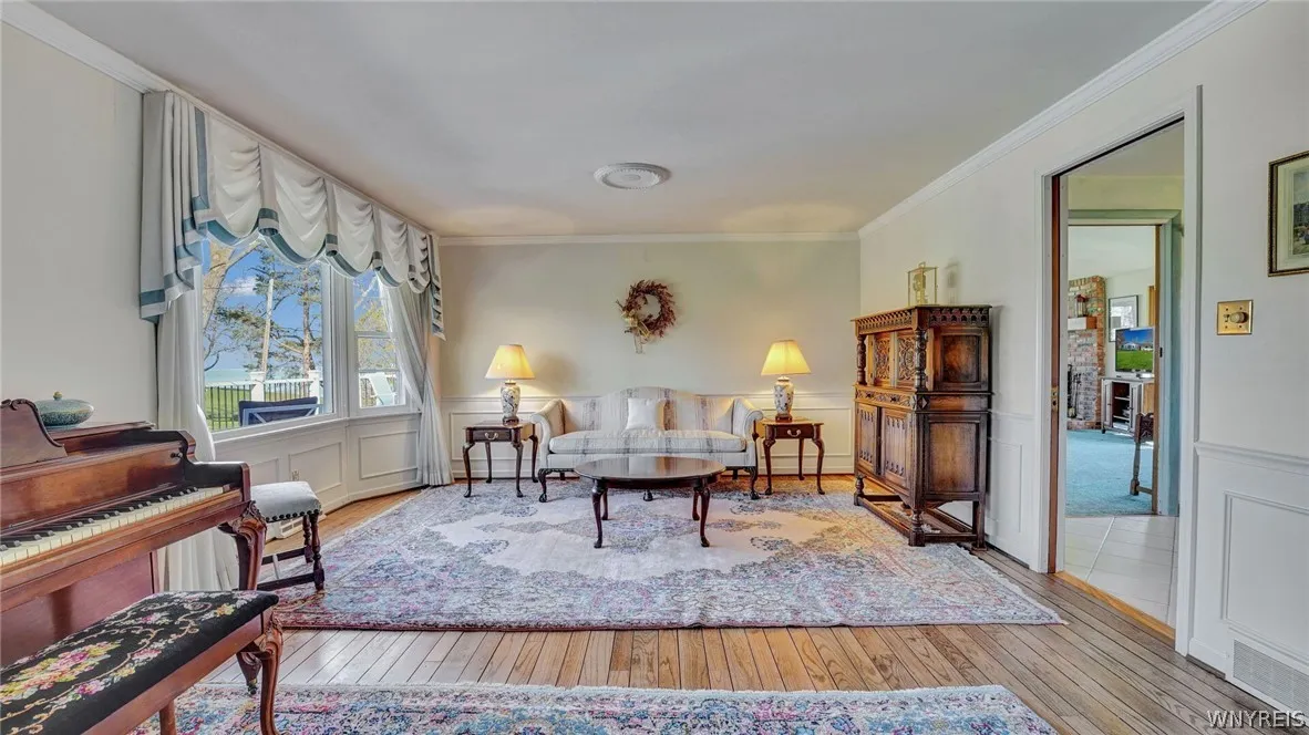 5890 Old Lake Shore Road, Hamburg, New York 14085, Hamburg, New York 14085, 3 Bedrooms Bedrooms, 7 Rooms Rooms,2 BathroomsBathrooms,Residential,Closed,5890 Old Lake Shore Road, Hamburg, New York 14085,0,B1531773