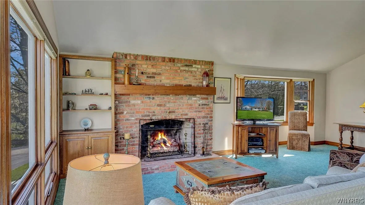 5890 Old Lake Shore Road, Hamburg, New York 14085, Hamburg, New York 14085, 3 Bedrooms Bedrooms, 7 Rooms Rooms,2 BathroomsBathrooms,Residential,Closed,5890 Old Lake Shore Road, Hamburg, New York 14085,0,B1531773